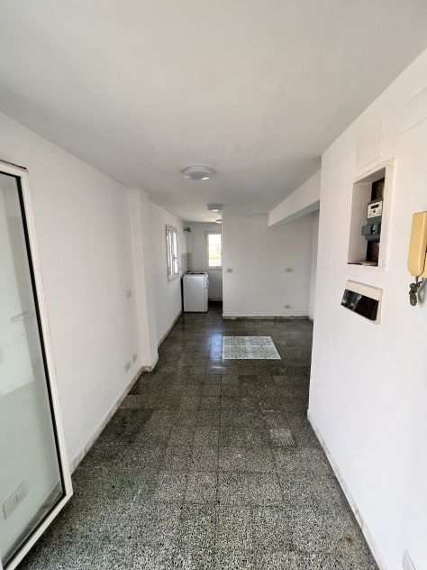 Affitto attico con terrazzo piano 6deg adiacente p.zza Bologna