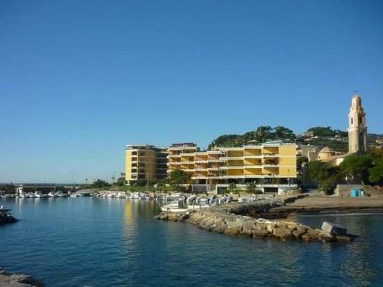 Affitto San Lorenzo al Mare (IM) - alloggio sul mare