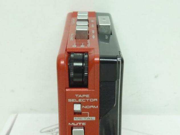 Akai - PM R1 - Lettore di cassette portatile