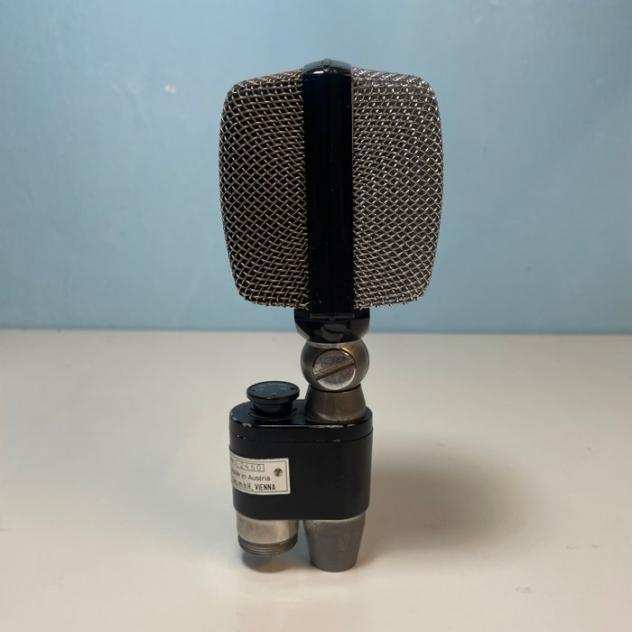 AKG - D20B Microfono dinamico