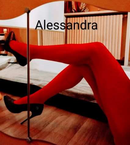 ALESSANDRA UN MIX DI FASCINO E PASSIONE SOLO PER TE ITALIANISSIMA