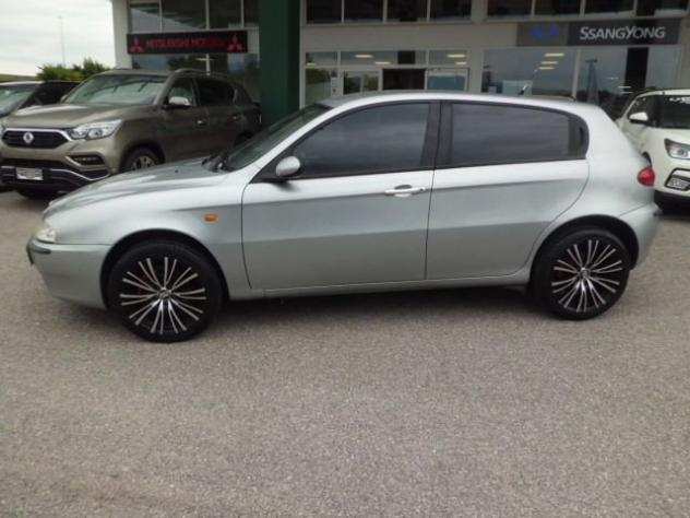 Alfa Romeo 147 1.9 JTD (115 CV) cat 5p. Distinctive