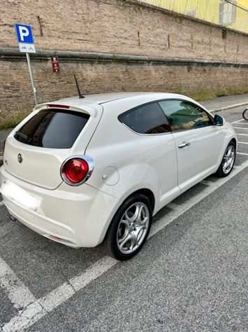 ALFA ROMEO MITO 1.3 JTDM DISTINCTIVE 2015