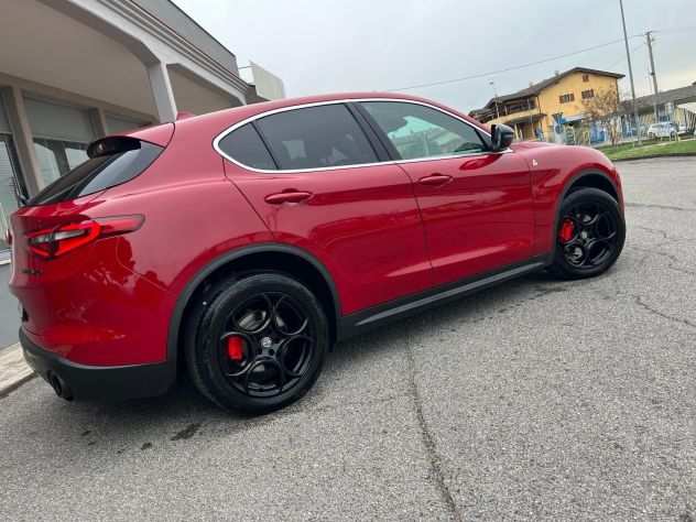 -Alfa Romeo Stelvio 2.0 turbo 280CV AT8 Q4 first edition anno 2017