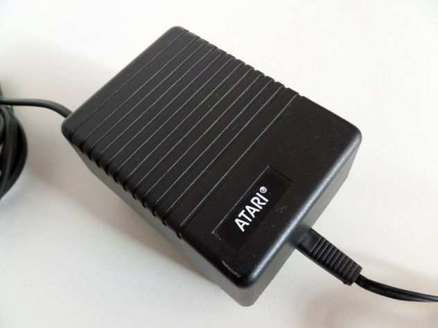 Alimentatore Atari mod. FW6699 (per lettore floppy 1020 - 1050) funzionante