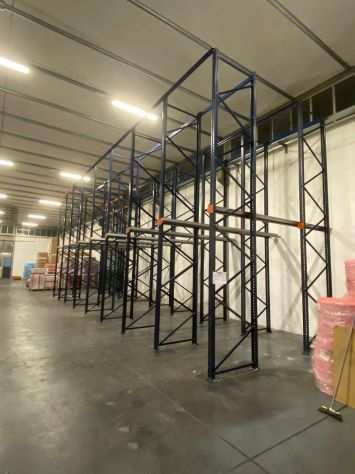 Allestimento magazzino