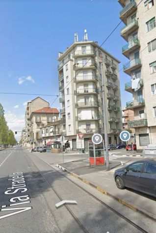 ALLOGGIO NEI PRESSI DI VIA STRADELLA 440 EURO MINIME SPESE
