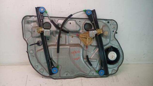 ALZACRISTALLO PORTA ANT. DX. USATO DAL 2005 AL 2010 VOLKSWAGEN POLO laquoVraquo (2006) 6Q4837756-1