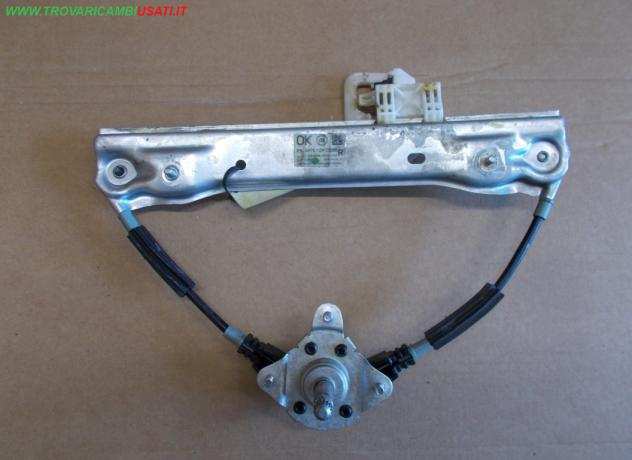 ALZACRISTALLO PORTA POST. D. MANUALE FIAT PANDA (312-334Q)