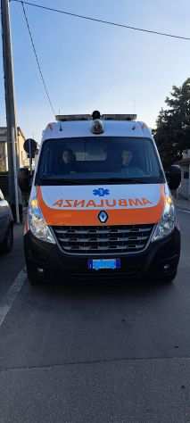 AMBULANZA USATA RENAULT MASTER 2014