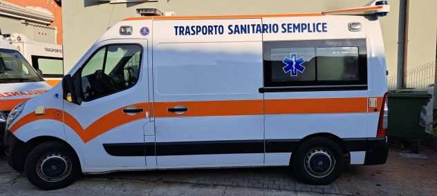 AMBULANZA USATA RENAULT MASTER 2014