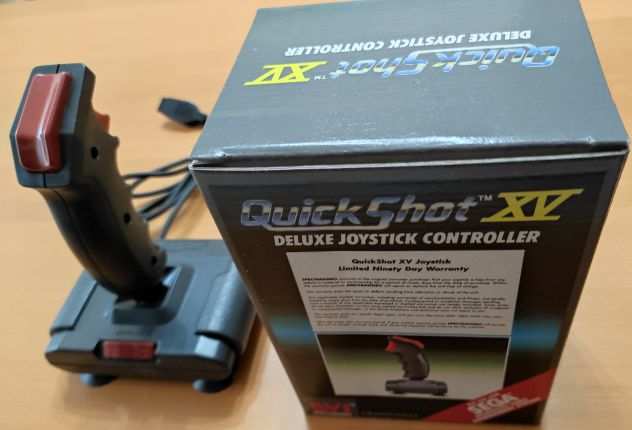 Amiga Commodore Joystick Nuovi