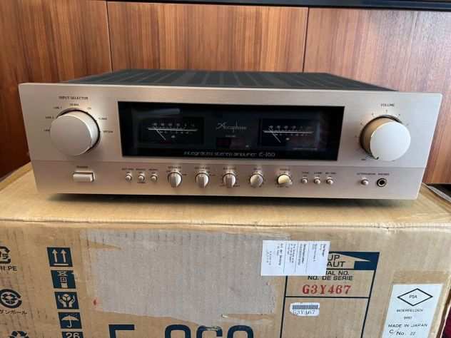 Amplifier Accuphase model E-260