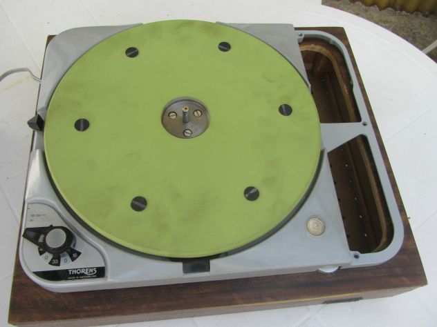 ancienne platine disques THORENS TD 124