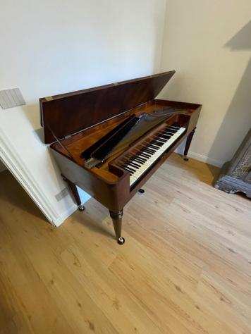 Anonimo - Pianoforte a tavolino di scuola Franco Viennese - Fortepiano - Austria - 1810