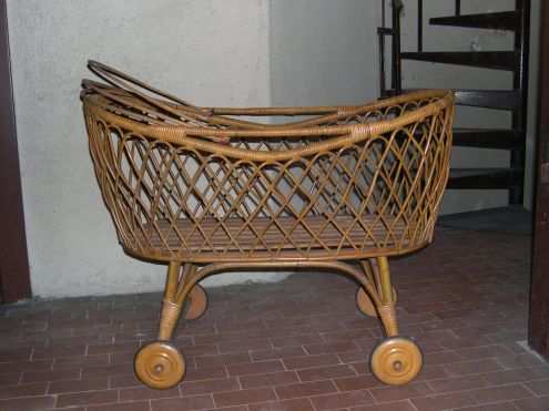 ANTICA CULLA LETTINO VIMINI MIDOLLINO E LEGNO, fine 800
