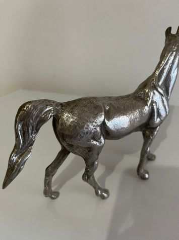 Antica scultura ottone