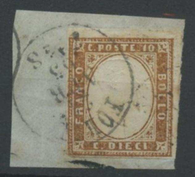 Antichi Stati Italiani - Sardegna 1861 - IV emissione, esemplare da 10 centesimi bruno rossastro usato su frammento-Ballabio - Sassone n.14Cn