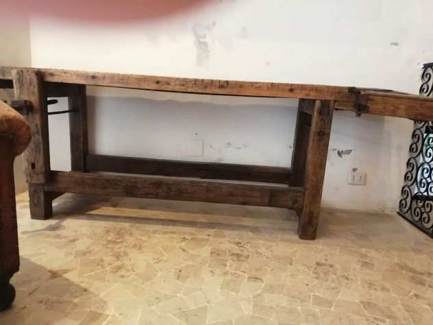 Antico banco da falegname in legno massello