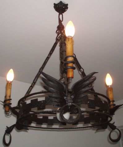 Antico lampadario in ferro battuto lavorato a mano 4 luci - inizio 900