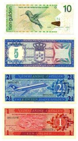 Antille olandesi. - 4 banknotes - various dates