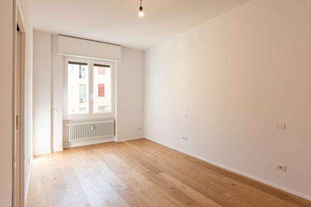 Appartamento di 101 msup2 con 3 locali in vendita a Milano