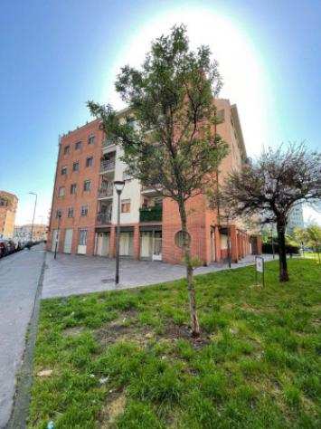 Appartamento di 103 msup2 con 3 locali in vendita a Milano