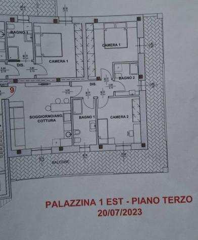 Appartamento di 106 msup2 con 3 locali in vendita a Pavia