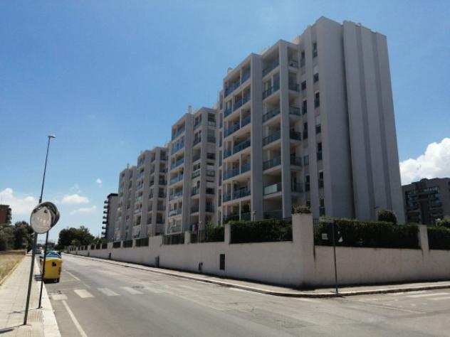 Appartamento di 108 msup2 con 4 locali in vendita a Bari