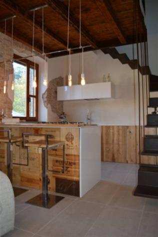 Appartamento di 110 msup2 con 5 locali in vendita a Desenzano del Garda