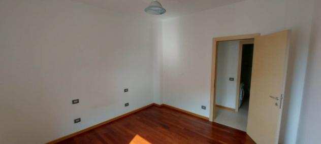 Appartamento di 120 msup2 con 4 locali in vendita a Desenzano del Garda