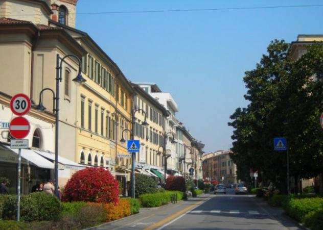 Appartamento di 130 msup2 con 3 locali in affitto a Bergamo