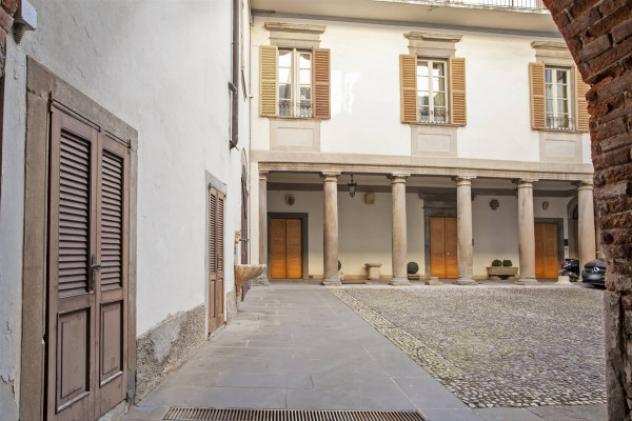 Appartamento di 130 msup2 con 3 locali in vendita a Bergamo