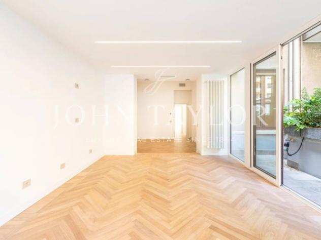Appartamento di 135 msup2 con 5 locali in vendita a Milano