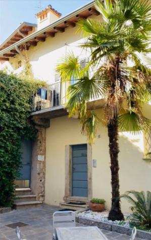 Appartamento di 138 msup2 con 5 locali in vendita a Desenzano del Garda