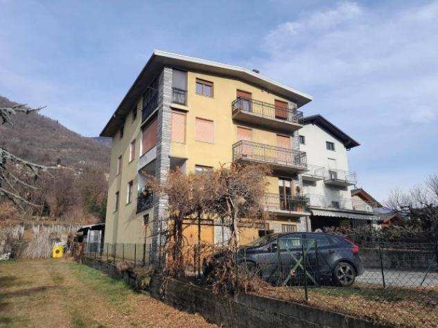 Appartamento di 146 msup2 con 4 locali in vendita a Montagna in Valtellina