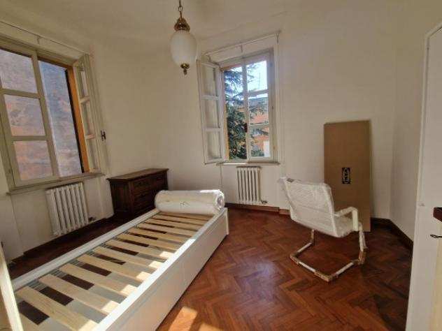Appartamento di 16 msup2 con 4 locali in affitto a Reggio Emilia