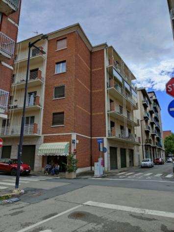 Appartamento di 160 msup2 con piugrave di 5 locali in vendita a Asti