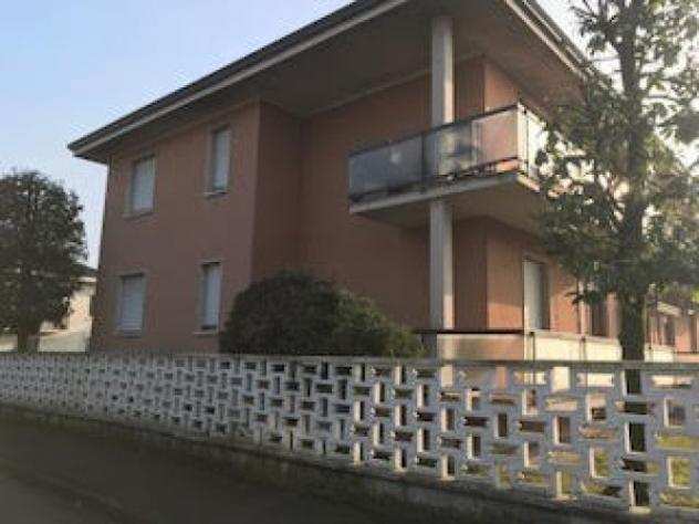 Appartamento di 161 msup2 con 5 locali e box auto doppio in vendita a Piacenza