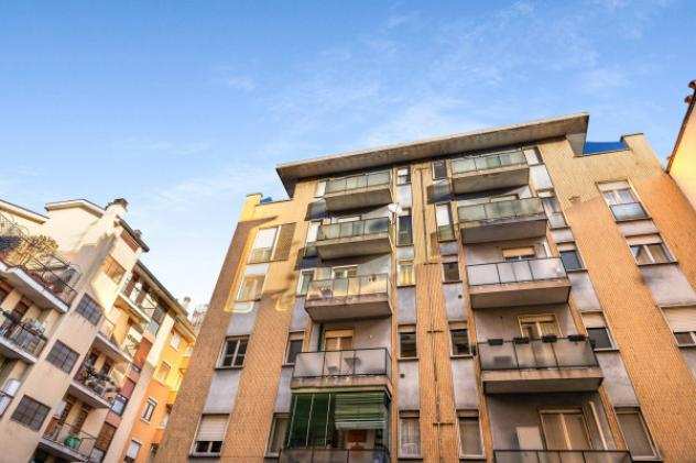 Appartamento di 52 msup2 con 2 locali in vendita a Milano