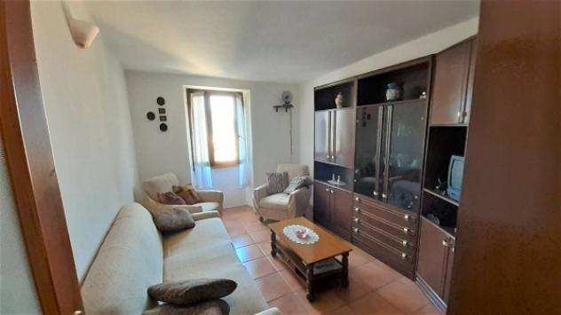 Appartamento di 55 msup2 con 2 locali in vendita a Castione Andevenno