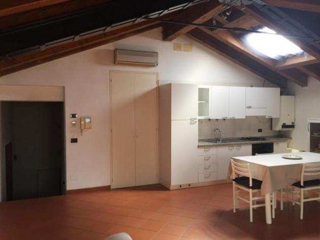 Appartamento di 60 msup2 con 2 locali in affitto a Mantova