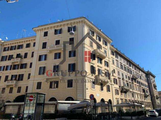 Appartamento di 60 msup2 con 2 locali in affitto a Roma
