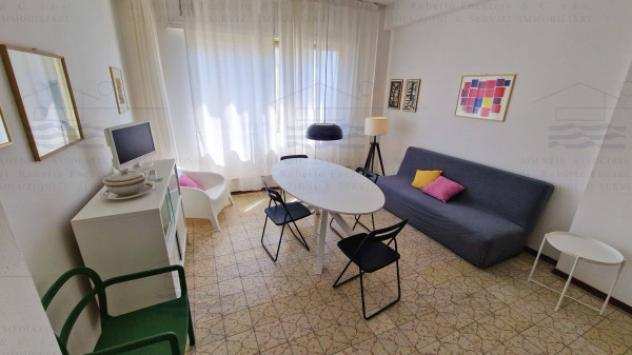 Appartamento di 60 msup2 con 3 locali in affitto a Cervia