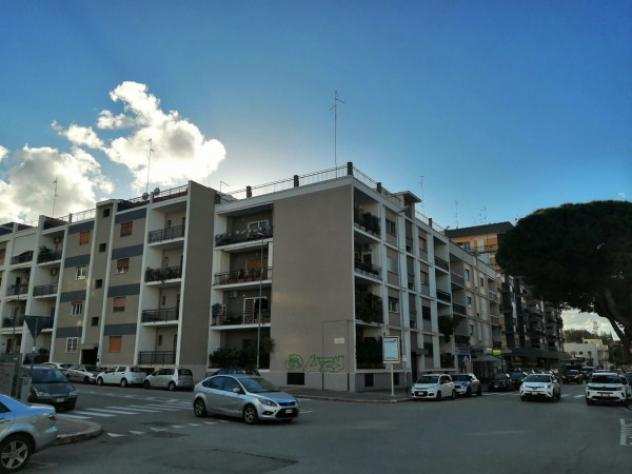 Appartamento di 63 msup2 con 2 locali in vendita a Bari