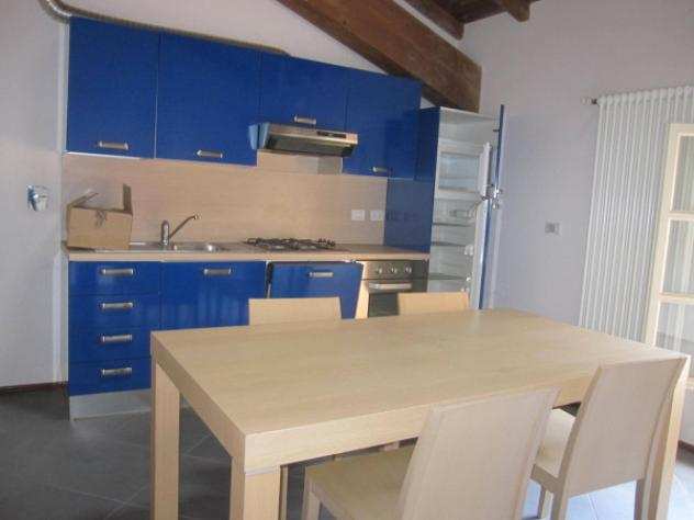 Appartamento di 65 msup2 con 2 locali in affitto a Reggio Emilia
