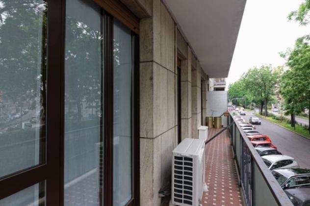 Appartamento di 65 msup2 con 3 locali in affitto a Milano