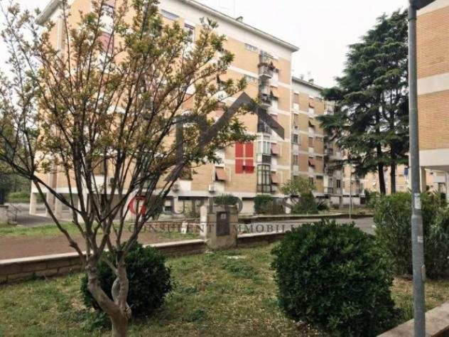 Appartamento di 71 msup2 con 2 locali in vendita a Roma