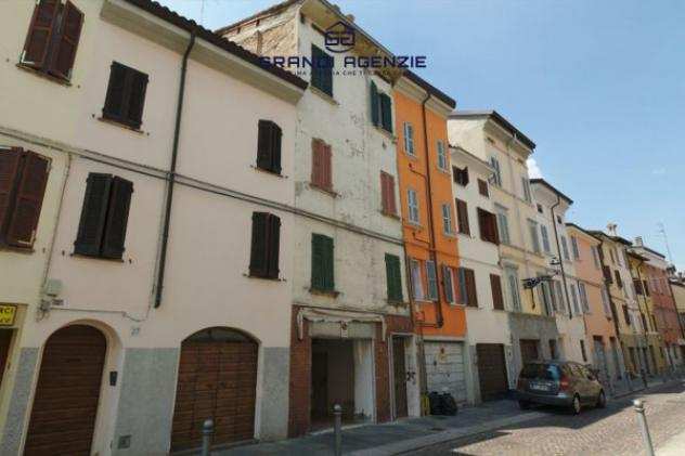 Appartamento di 72 msup2 con 2 locali in vendita a Parma