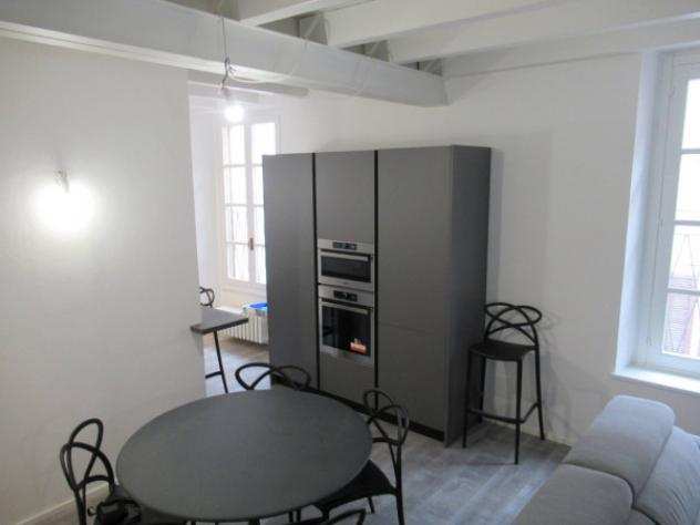 Appartamento di 74 msup2 con 3 locali in vendita a Pavia